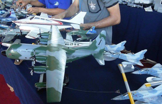 Ambulância do Samu levou vítima para o Huapa | Foto: Leitor / FZ