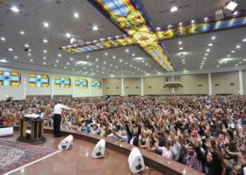 Culto em uma igreja da cidade de Goiânia | Foto: Reprodução