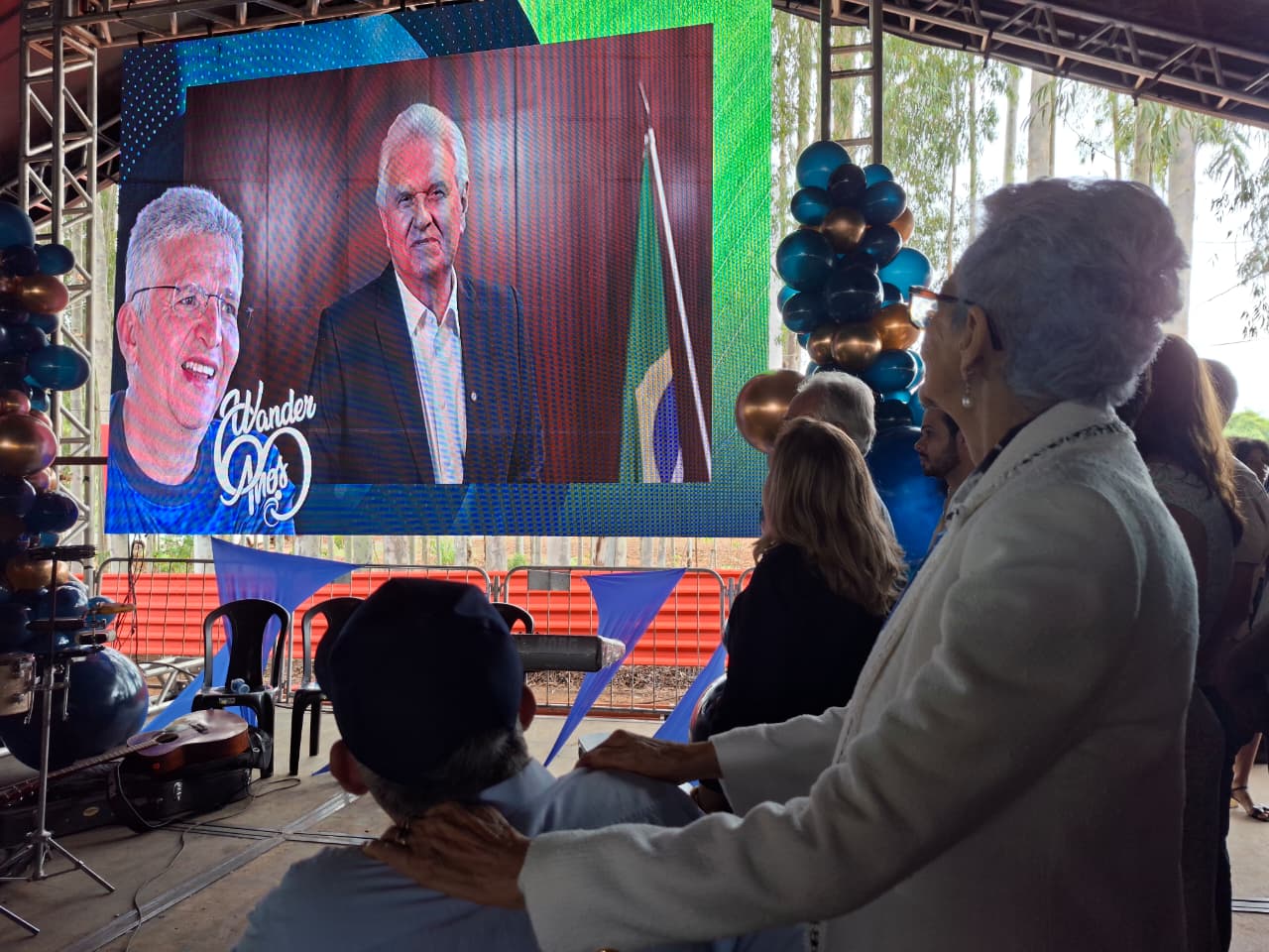 Festa, poder e bastidores: 10 imagens do aniversário de Wander Saraiva em Abadia