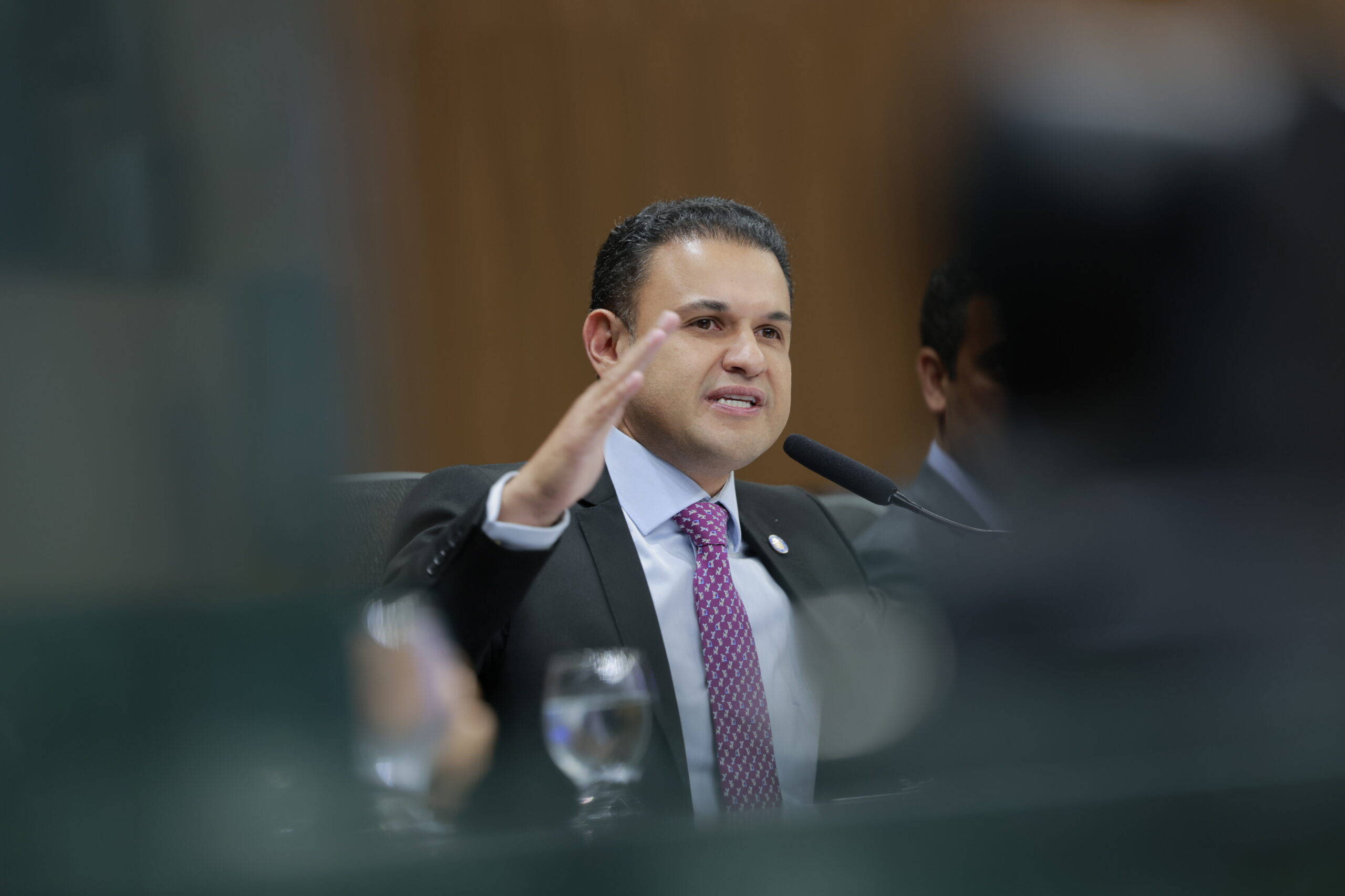 Fernanda Sarelli avalia convite do PSD feito por Cairo Salim com aval de Vanderlan