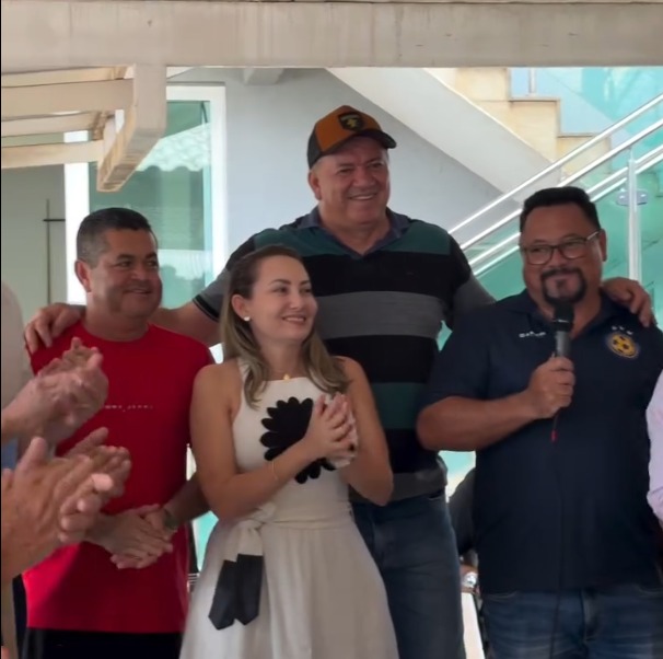 Entre churrasco e discursos, confraternização política revela bastidores em Aparecida