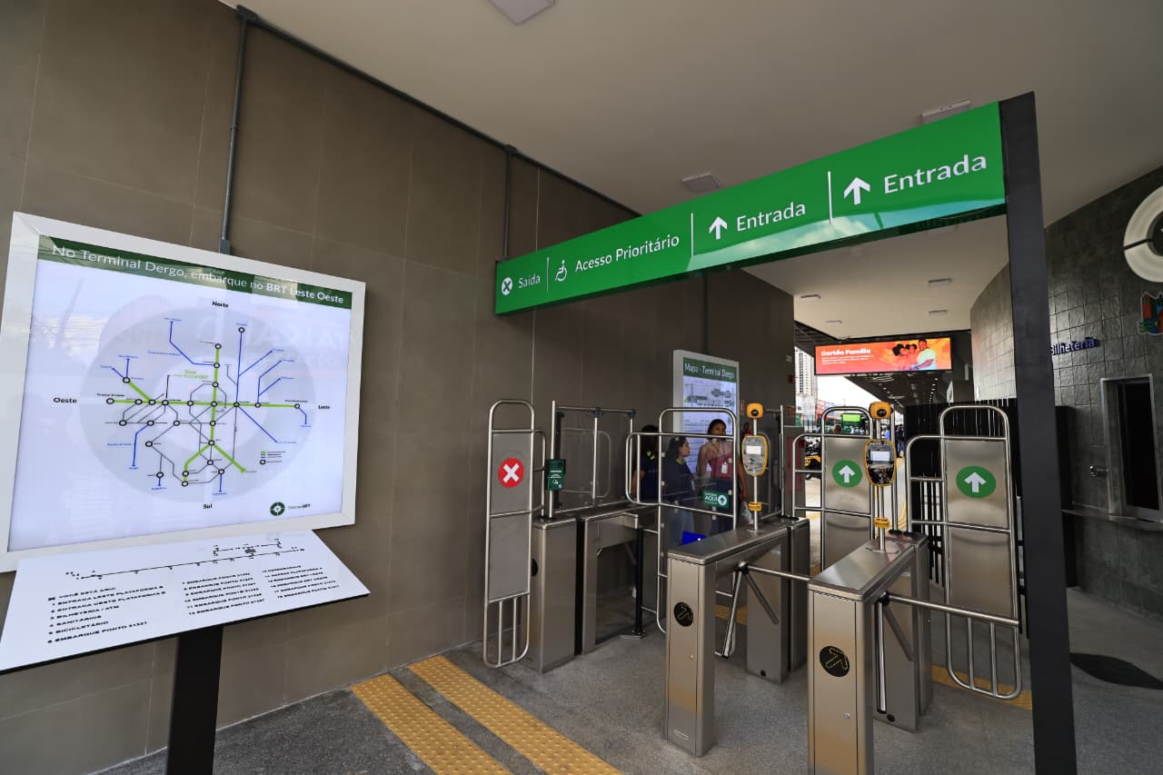 Daniel Vilela afirma que decisão política evitou colapso do transporte coletivo