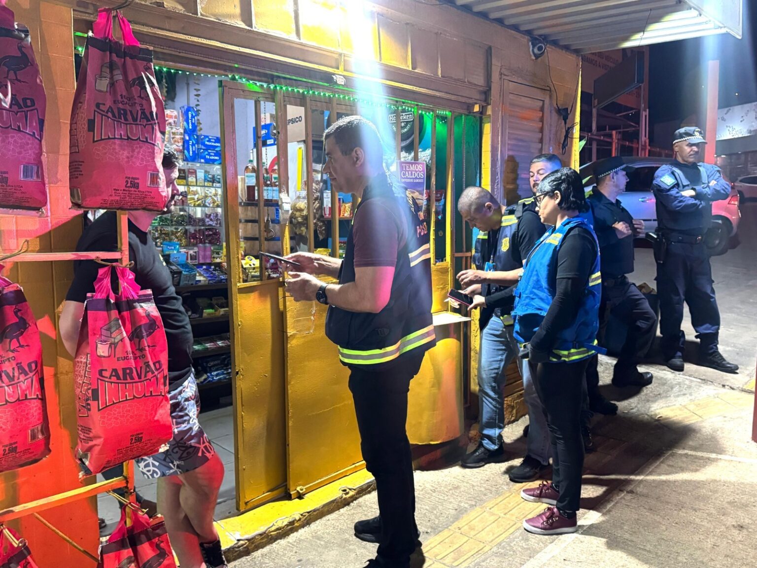 Goiânia registra queda da criminalidade após fechamento de distribuidoras à meia-noite, aponta estudo