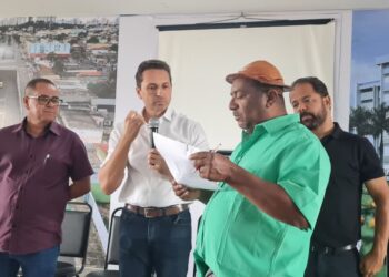 Líderes pressionam, prefeito responde: Leandro mostrou que não vai enrolar ninguém