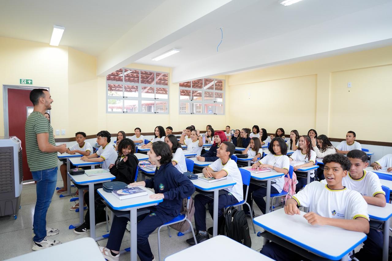 Cólegio Estadual José Bonifácio Aparecida de Goiânia 