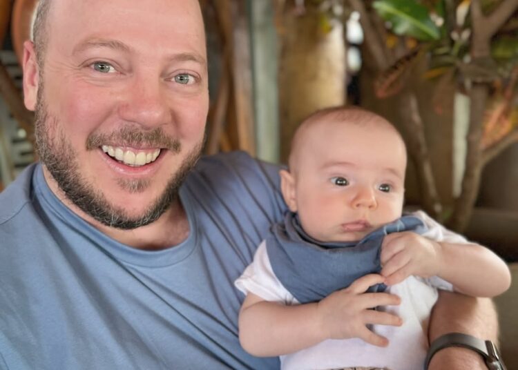 Djan com seu filho | Foto: Reprodução