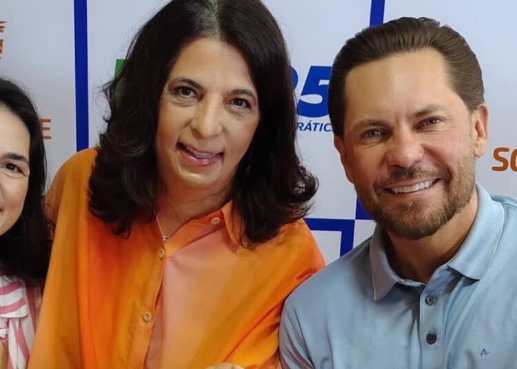 Dra. Cristina ao lado de Bruno Peixoto em evento nesta 3ª feira | Foto: Reprodução