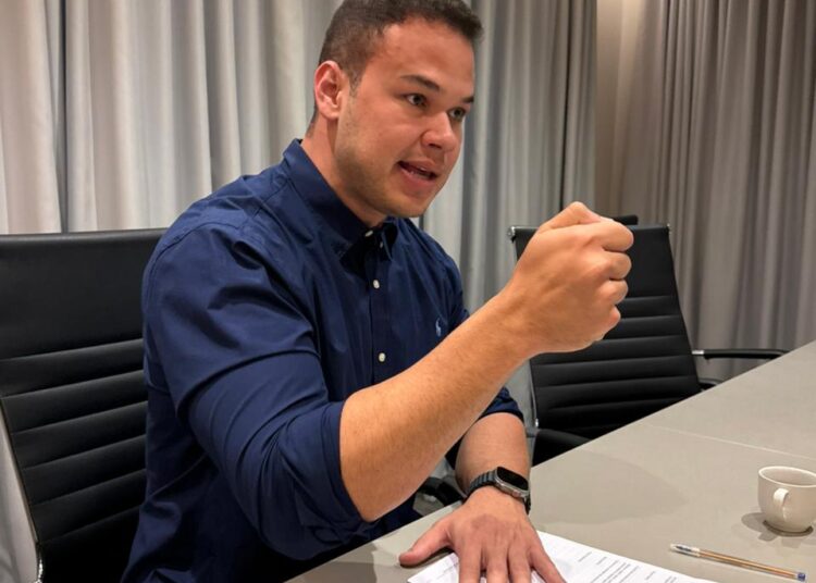 Almeidinha rebate boatos e garante candidatura a deputado com apoio da base em Aparecida | Foto: Folha Z