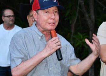 Entre Leandro Vilela e Vanderlan Cardoso, o movimento estratégico de José Nelto