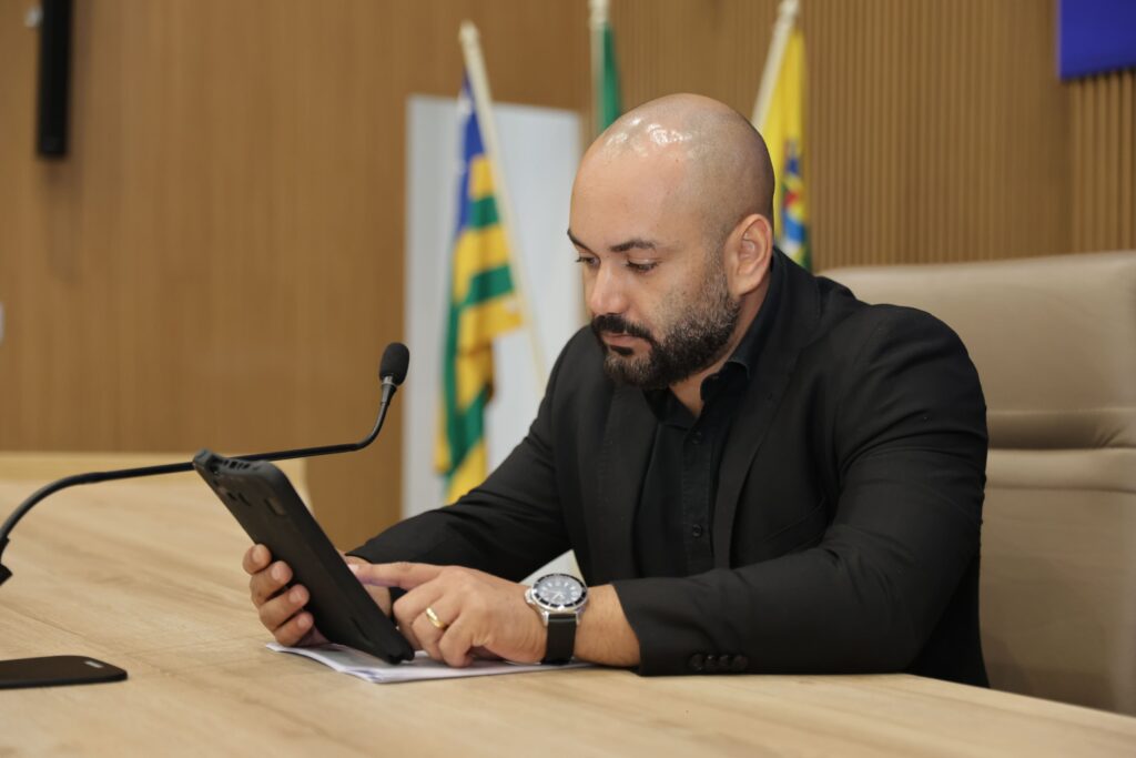 Lipe Gomes Aparecida de Goiânia