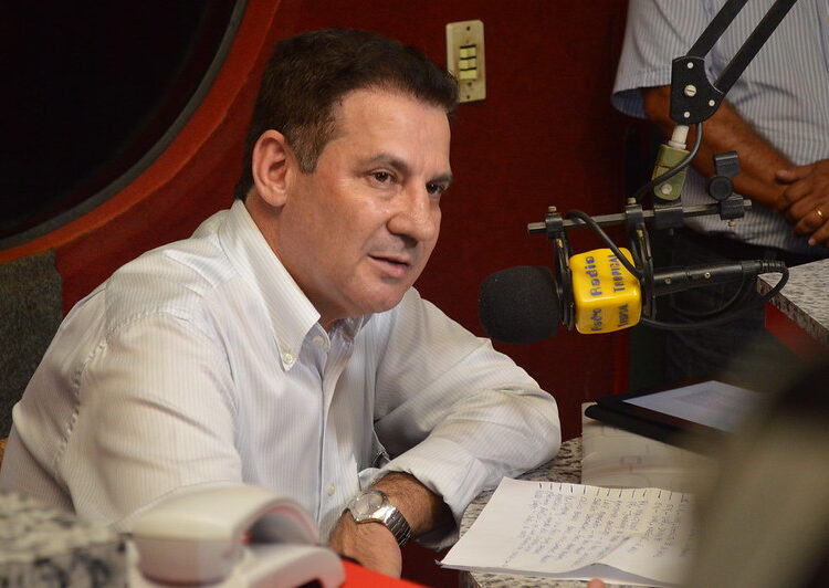 Vanderlan Cardoso tratativas base caiado