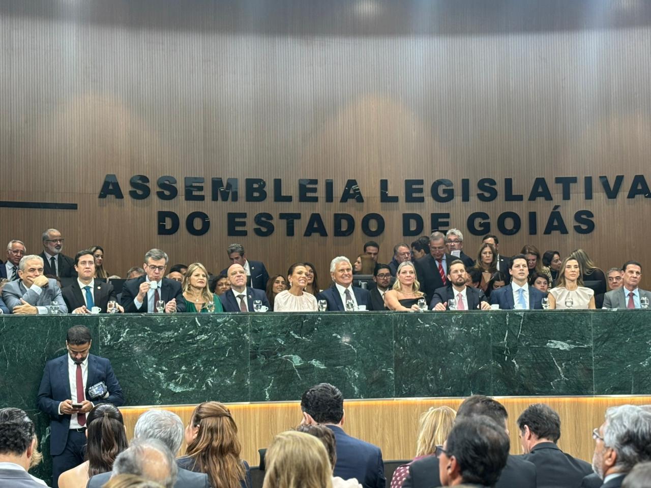 Daniel Vilela empossado governador 