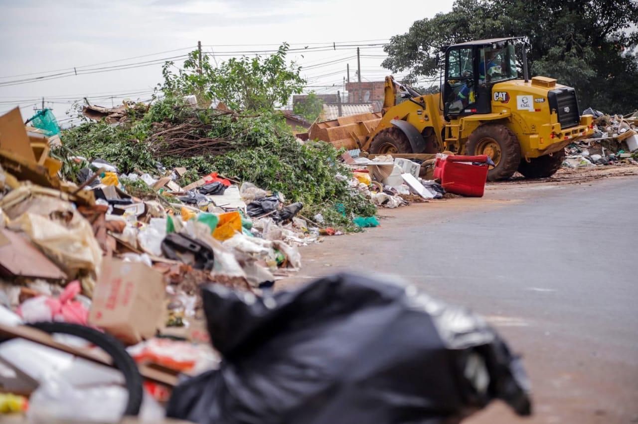 Goiânia pode pagar até R$ 1,3 mil para quem denunciar descarte irregular de lixo