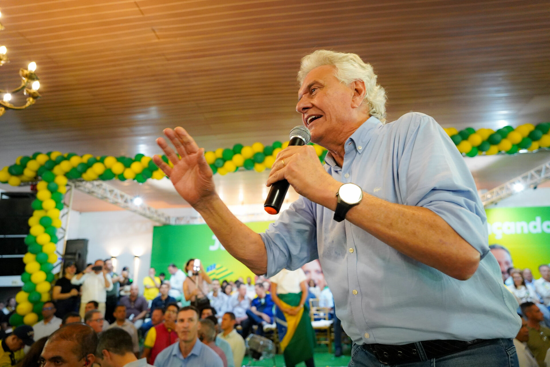 Caiado confirma convenção, mira o Planalto e admite cenário contra Lula no 2º turno