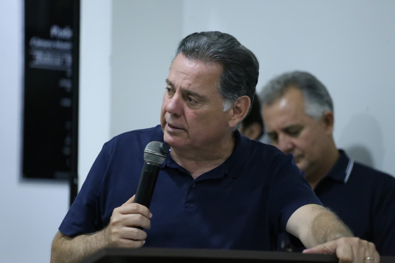 Bastidores da pré-campanha de Marconi têm divergências internas e tucano busca alinhar grupo