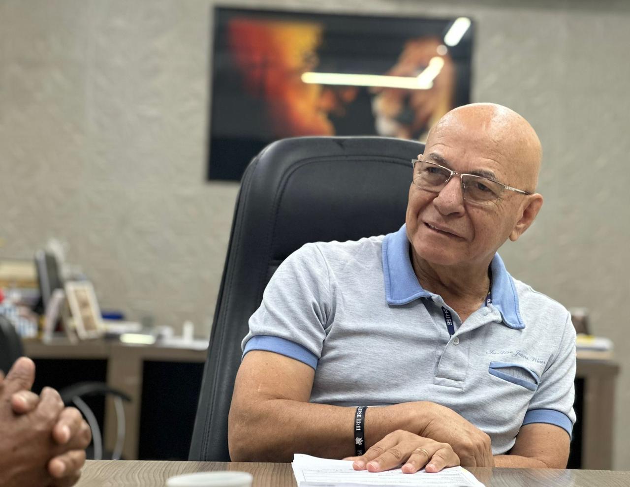 Professor Alcides deve ficar sem apoio de vereadores de Aparecida pela 1ª vez