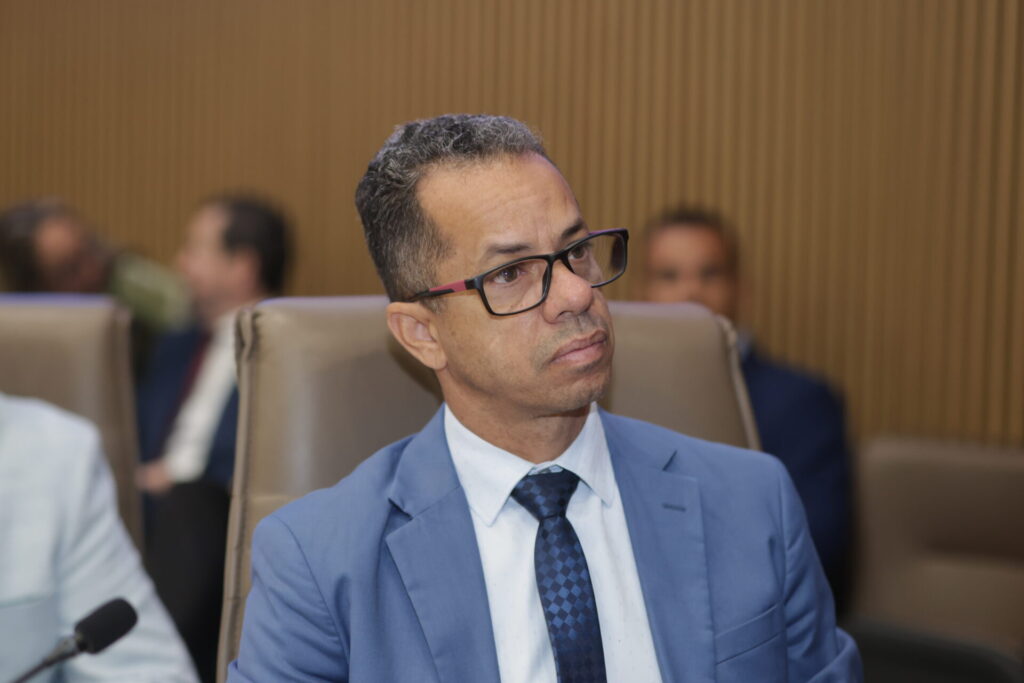 Vereador Isaac Martins internado